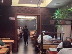 -万记麻辣烫国展总店