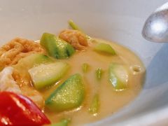 -品泉餐厅·大盆鱼·走地鸡
