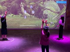 -珠海横琴国家地理探险家中心(创新方)