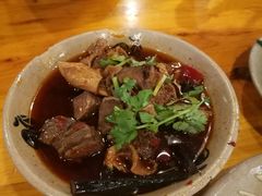 -饭饱香土碗菜(新科店)
