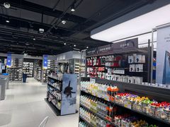 -迪卡侬(环球港店)