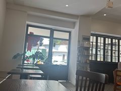 -留白咖啡(人民巷八号大院店)
