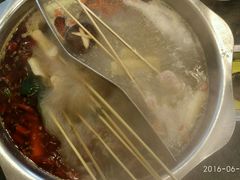 鸳鸯锅底-川成串·自助串串香火锅(朝阳店)