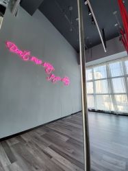 -桃秘钢管舞 Peach Pole Fitness