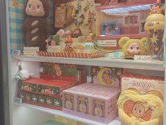 -泡泡玛特POPMART(凯德大峡谷店)