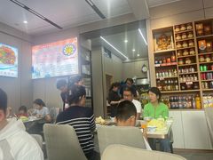 -丹水桥地锅鱼·翘嘴鲌·地方特色全鱼宴(丹江口大坝店)