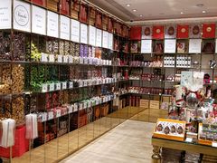 -VENCHI 闻绮(北京国贸商城店)