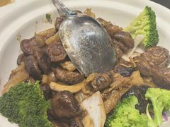 -黄泥岗·地道湖北菜(奥特莱斯店)