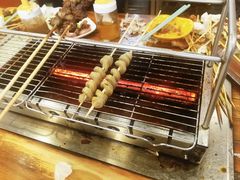 -哈尔滨小酒馆·鲜肉现穿自助烧烤(康新花园店)