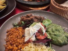 -Pistolera Mexican Cantina女枪手墨西哥餐厅(碧云路店)