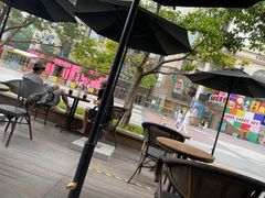 露天位-星巴克臻选(北京世贸天阶店)