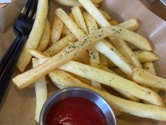 -J Create城市露营咖啡·简餐·宠物(上海动物园店)