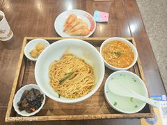 -蟹上黄·蟹黄面·江南糖水(人民广场店)