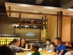 大堂-渔乡米香·剁椒鱼头(四方坪店)