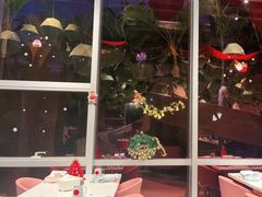 -水桶王国主题餐厅·聚会·生日派对·亲子活动·家庭套餐(亚龙湾希尔顿店)