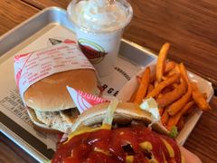-FATBURGER 特富客汉堡(外交公寓店)
