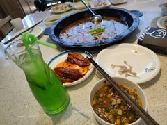 -蛙鱼潭美蛙鱼头火锅(解放碑瑞富广场店)