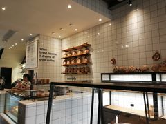 面包甜点陈列柜-81bakery(关山路店)