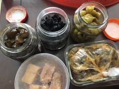 -上海全国土特产食品商场(淮海中路店)