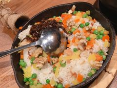 火腿洋芋焖饭-云海肴·汽锅鸡·云南菜(天山百盛优客店)