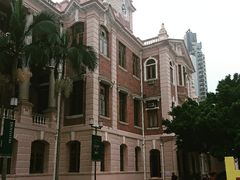 -香港大学