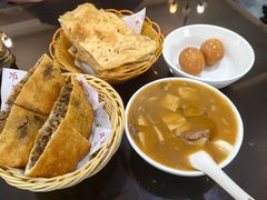 牛肉盒子-方中山胡辣汤(西安高新区店)