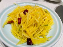 -闯关东东北农家菜(崂山石老人店)