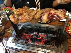 烤羊腿-柿子树炭烤羊腿(金台路店)