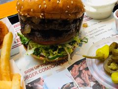 -The Habit Burger Grill 哈比特汉堡(复兴soho店)