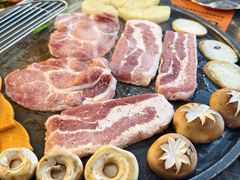 -彭妈家•韩国烤肉料理(张杨路店)