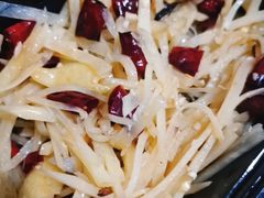 酸辣土豆丝-东北佬菜馆(斗东店)