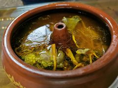 汽锅鸡-88号小吃店·经典云南菜·地道纳西美食
