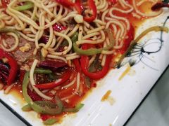 -撒拉人家.酸菜牦牛肉火锅