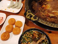 -三道苗苗鱼·美蛙黄辣丁(八里店)