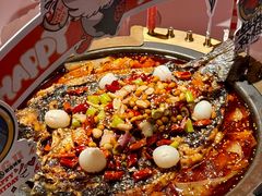 -鸣记脆皮烤鱼·海鲜烤鱼(三八广场店)
