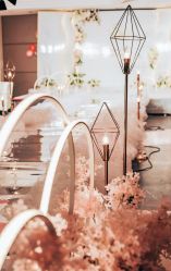 -艾米婚纱&婚礼策划