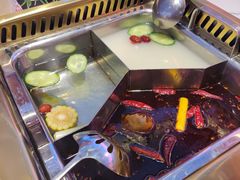 -大熊猫毛肚火锅(烟台万象汇店)