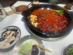 -卤校长老火锅(杨家坪直营店)