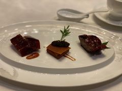 片皮鹅配蝴蝶饼-誉珑轩