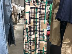 -URBAN REVIVO(七宝领展广场店)