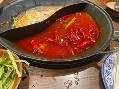 -萍姐火锅·公路夜市(武汉首店)