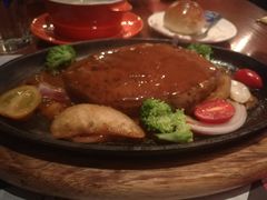 美式铁板牛扒-绿茵阁牛扒餐厅(客村店)