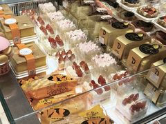 -TOUCH泰奇(奉贤宝龙城市广场店)