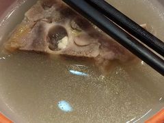 -瑞霖·隆江猪脚饭