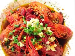 -龙巢盱眙龙虾·牛蛙·烧烤宵夜(八卦岭店)