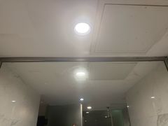 -维也纳智好酒店(深圳罗湖口岸国贸火车站店)