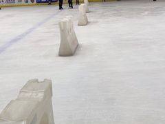 -冠军冰场CHAMPION RINK(环球银泰城店)