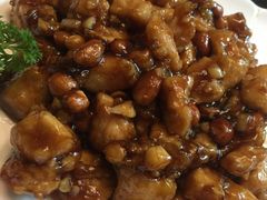 -金牌餐厅·天津菜·八珍豆腐·老爆三(瓷房子店)