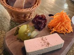 鹅肝手握-羽深肉铺 Steak & Wine