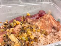 -梁阿婆廿年老牌扣肉糯米饭